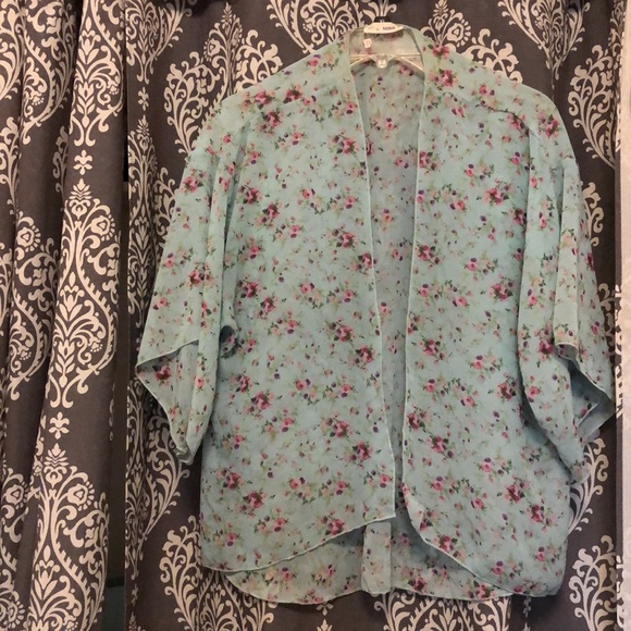 Kimono top - Picture 1 of 1